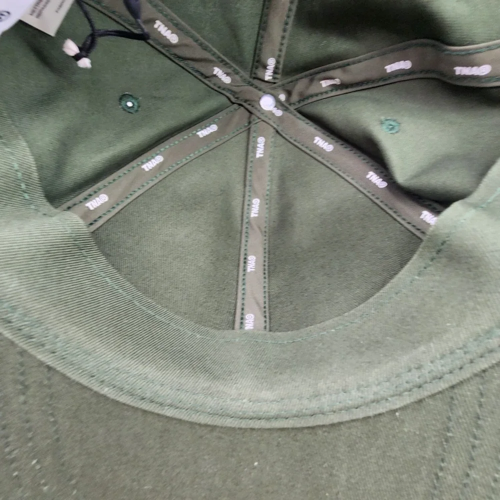 TNA Aritzia‎ Shortstop Baseball Cap Green Adjustable Strap Back NEW without Tag